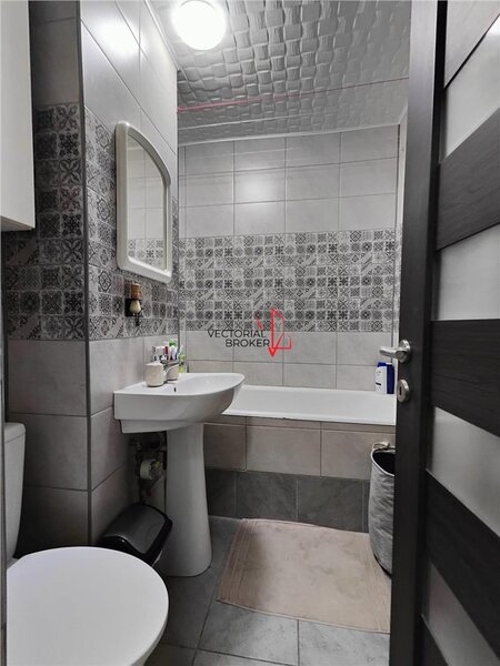 Titan, Bld 1 Decembrie, 8 min metrou Costin Georgian